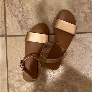 Sandals rose gold